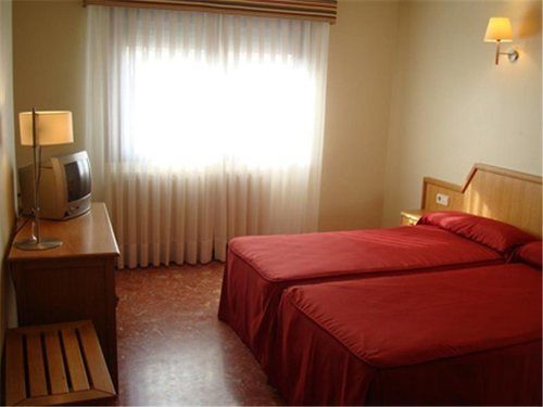 Chané Hotel 2*